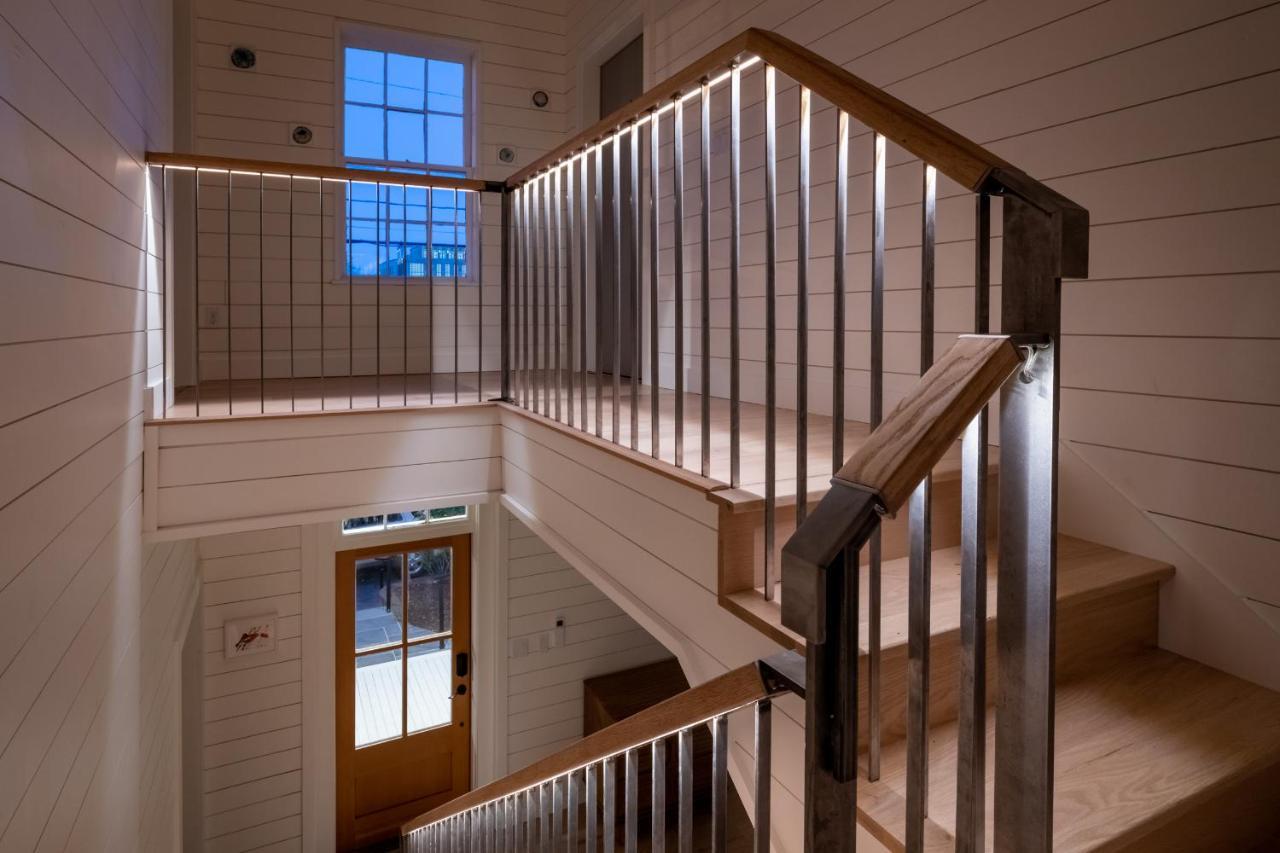 Boutique Room Steps From Downtown Mall Rose Jean - Room 4 Charlottesville Zewnętrze zdjęcie